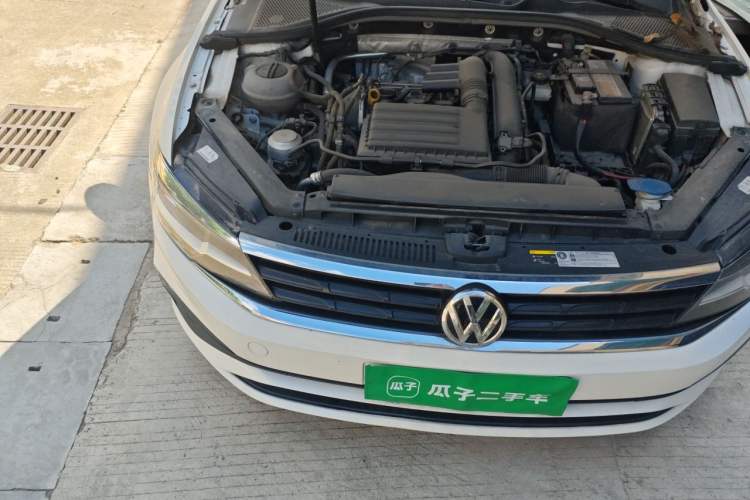 Used Volkswagen Lamando 2019 230TSI DSG Fashion Edition China VI Engine Bay Right