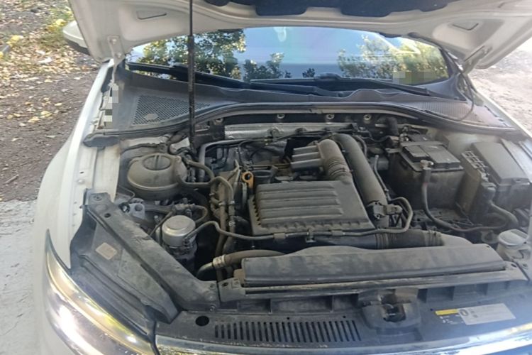 Used Volkswagen Lamando 2019 280TSI DSG Comfort Edition China VI standard Engine Bay Right