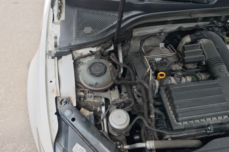 Used Volkswagen Lamando 2019 280TSI DSG Comfort Edition China VI standard Engine Bay Right