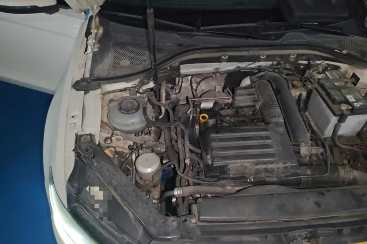 Used Volkswagen Lamando 2019 280TSI DSG Comfort Edition China VI standard Engine Bay Right