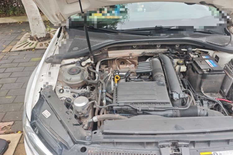 Used Volkswagen Lamando 2019 280TSI DSG Comfort Edition China VI standard Engine Bay Right
