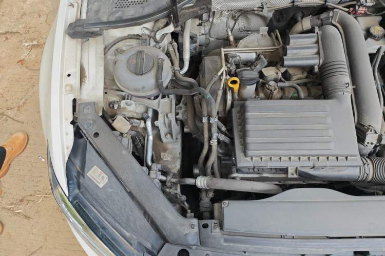 Used Volkswagen Lamando 2019 230TSI DSG Fashion Edition China V Standard Engine Bay Right