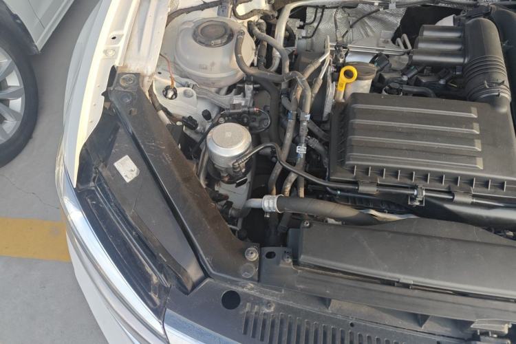 Used Volkswagen Lamando 2019 280TSI DSG Comfort Edition China VI standard Engine Bay Right