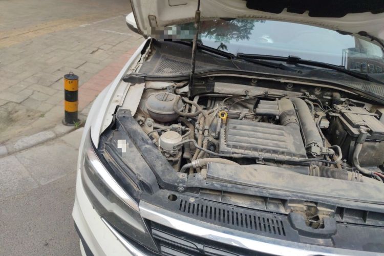 Used Volkswagen Lamando 2019 230TSI DSG Fashion Edition China VI Engine Bay Right