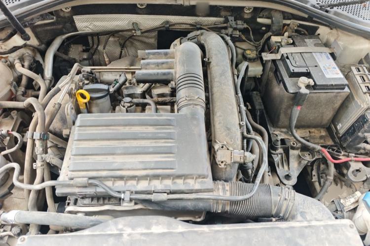 Used Volkswagen Lamando 2019 230TSI DSG Fashion Edition China V Standard Engine Bay