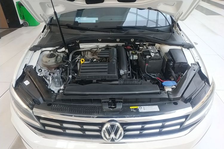 Used Volkswagen Lamando 2019 280TSI DSG Comfort Edition China V Standard Engine Bay