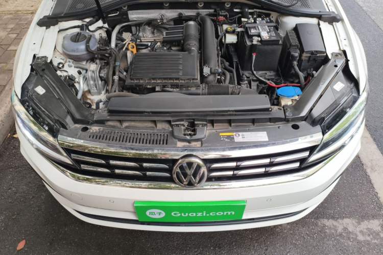 Used Volkswagen Lamando 2019 280TSI DSG Luxury Edition China V Standard Engine Bay