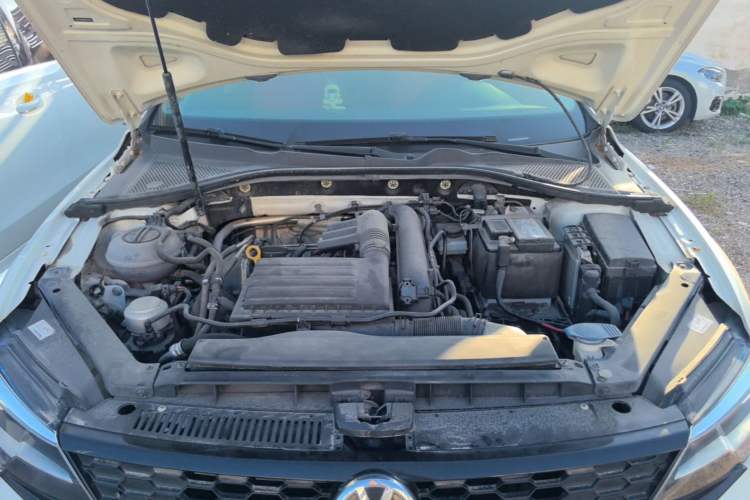 Used Volkswagen Lamando 2019 230TSI DSG Fashion Edition China VI Engine Bay