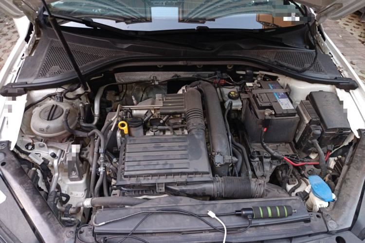 Used Volkswagen Lamando 2019 230TSI DSG Fashion Edition China V Standard Engine Bay