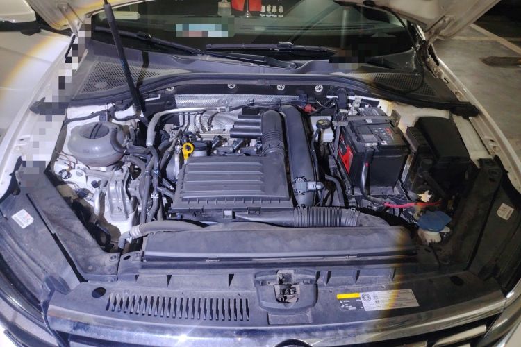 Used Volkswagen Lamando 2019 230TSI DSG Fashion Edition China V Standard Engine Bay