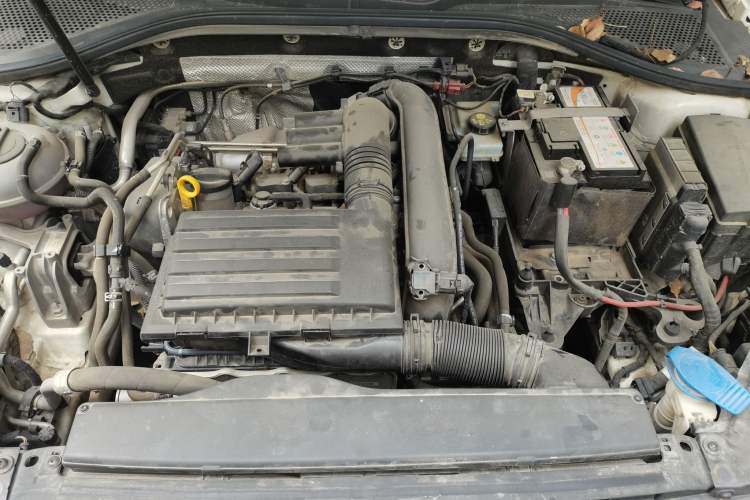 Used Volkswagen Lamando 2019 230TSI DSG Fashion Edition China V Standard Engine Bay