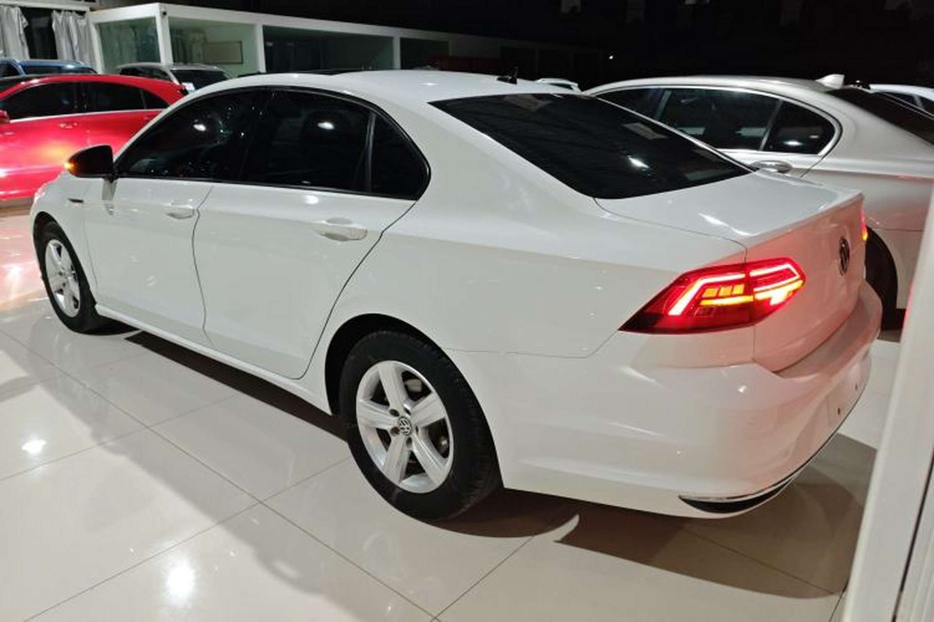 Used Volkswagen Lamando 2019 230TSI DSG Fashion Edition China VI Exterior 2