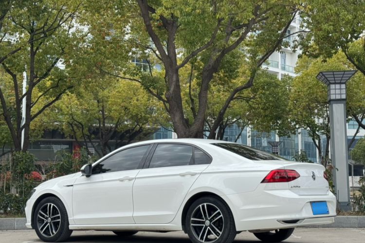 Used Volkswagen Lamando 2019 280TSI DSG Comfort Edition China V Standard Exterior 2