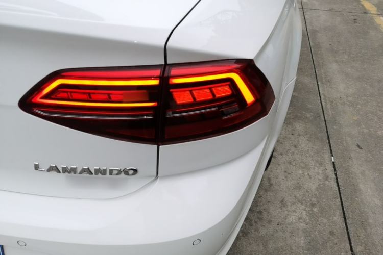 Used Volkswagen Lamando 2019 280TSI DSG Comfort Edition China VI standard Exterior 3