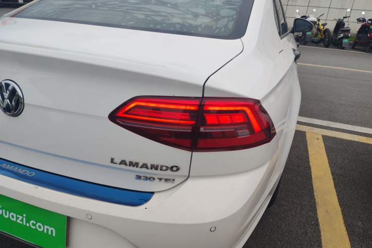 Used Volkswagen Lamando 2019 230TSI DSG Fashion Edition China VI Exterior 3