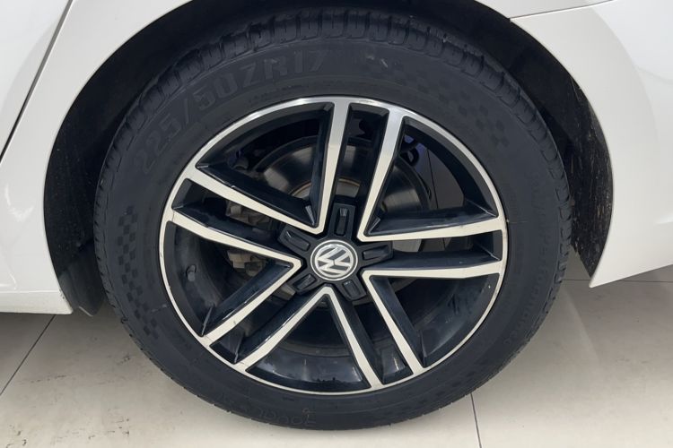 Used Volkswagen Lamando 2019 280TSI DSG Comfort Edition China V Standard Exterior 3