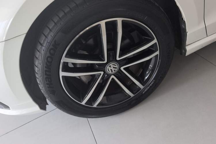 Used Volkswagen Lamando 2019 280TSI DSG Comfort Edition China VI standard Exterior 4