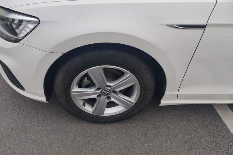 Used Volkswagen Lamando 2019 230TSI DSG Fashion Edition China VI Exterior 4