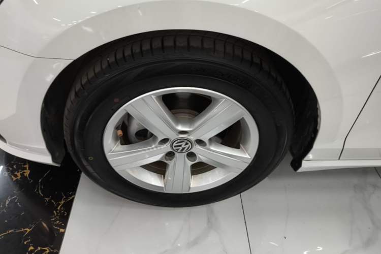 Used Volkswagen Lamando 2019 230TSI DSG Fashion Edition China V Standard Exterior 4