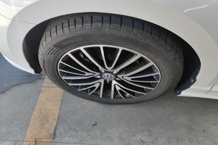 Used Volkswagen Lamando 2019 280TSI DSG Luxury Edition China VI Standard Exterior 4