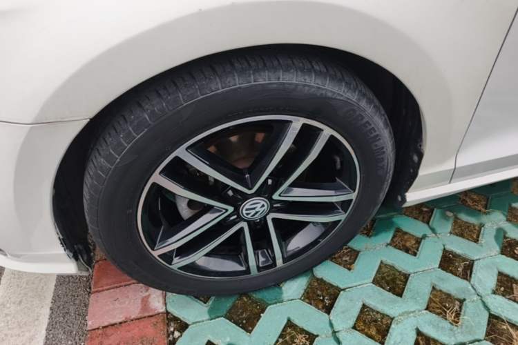 Used Volkswagen Lamando 2019 280TSI DSG Comfort Edition China V Standard Exterior 4