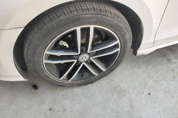 Used Volkswagen Lamando 2019 280TSI DSG Comfort Edition China V Standard Exterior 4