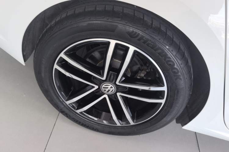 Used Volkswagen Lamando 2019 280TSI DSG Comfort Edition China VI standard Exterior 5