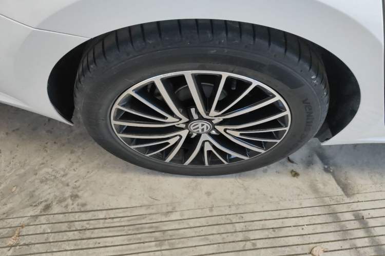 Used Volkswagen Lamando 2019 280TSI DSG Luxury Edition China VI Standard Exterior 5