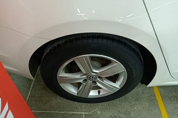 Used Volkswagen Lamando 2019 230TSI DSG Fashion Edition China V Standard Exterior 5