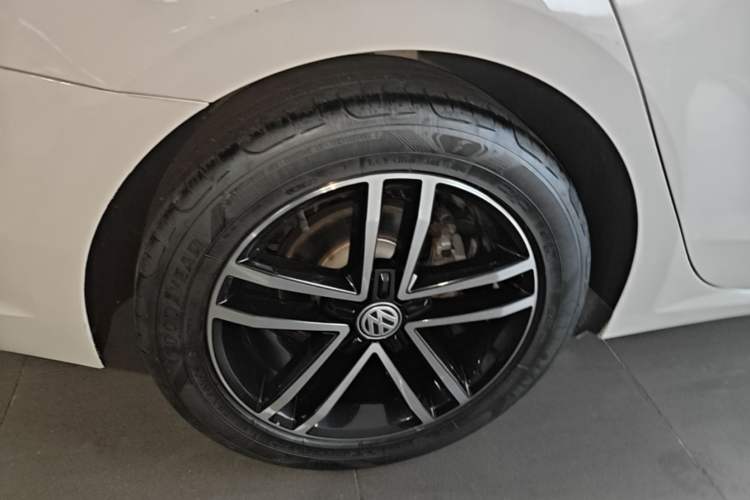 Used Volkswagen Lamando 2019 280TSI DSG Comfort Edition China V Standard Exterior 5