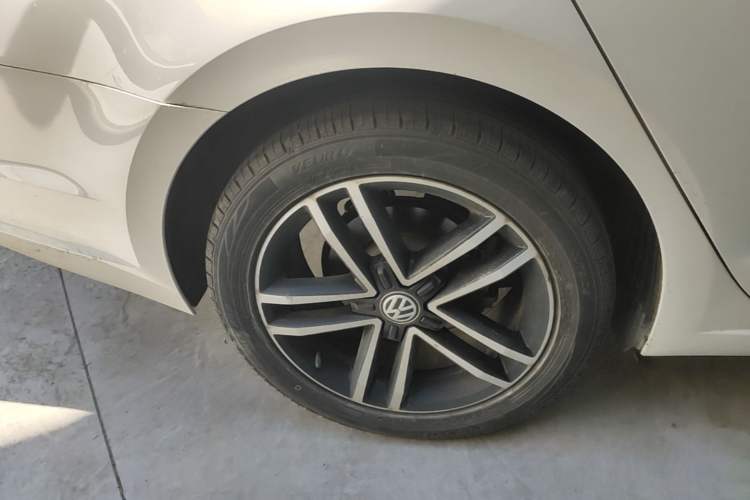 Used Volkswagen Lamando 2019 280TSI DSG Comfort Edition China V Standard Exterior 5