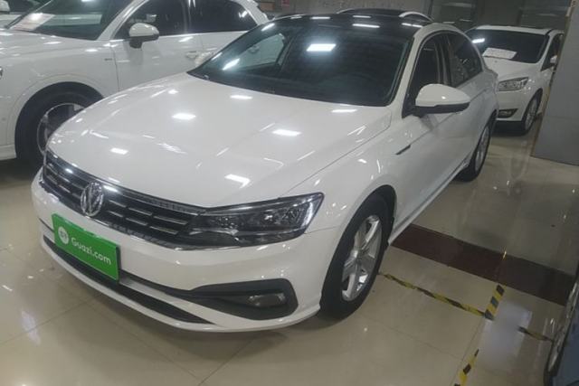 Ojetý Volkswagen Lamando 2019 230TSI DSG Fashion Edition China VI