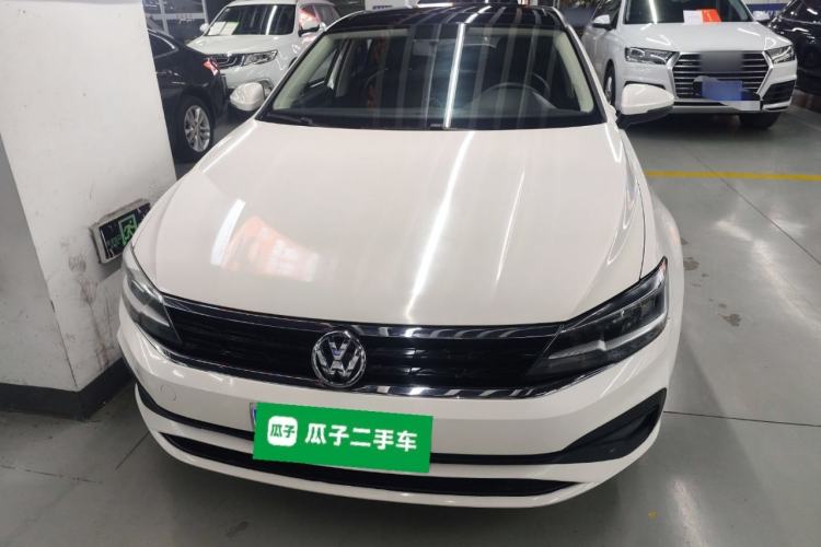 Used Volkswagen Lamando 2019 230TSI DSG Fashion Edition China VI Front