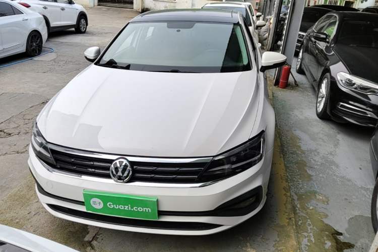 Used Volkswagen Lamando 2019 230TSI DSG Vision Edition China VI Standard Front