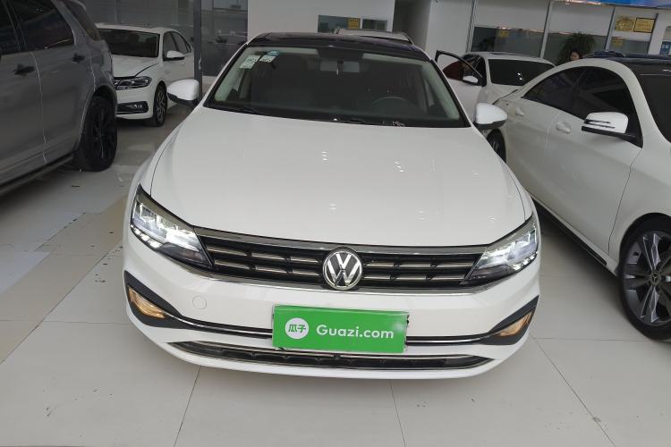 Used Volkswagen Lamando 2019 230TSI DSG Fashion Edition China VI Front