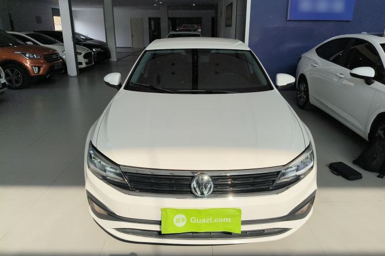 Used Volkswagen Lamando 2019 230TSI DSG Fashion Edition China VI Front