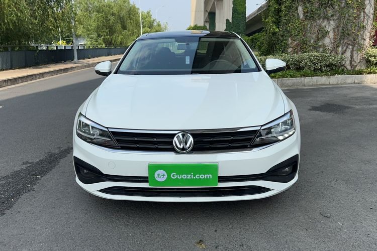 Used Volkswagen Lamando 2019 230TSI DSG Fashion Edition China V Standard Front