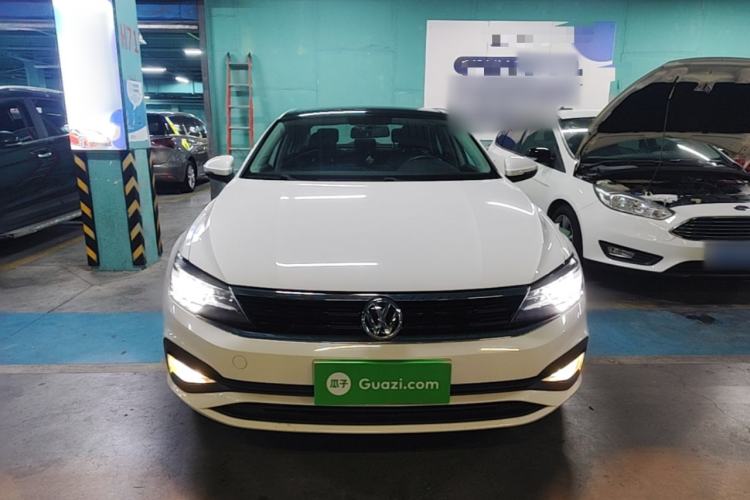 Used Volkswagen Lamando 2019 230TSI DSG Vision Edition China VI Standard Front