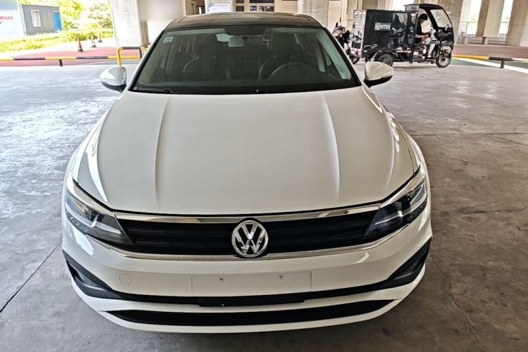 Used Volkswagen Lamando 2019 230TSI DSG Fashion Edition China VI Front