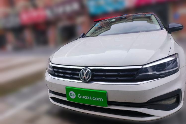 Used Volkswagen Lamando 2019 230TSI DSG Vision Edition China VI Standard Front