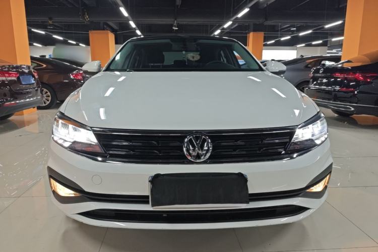 Used Volkswagen Lamando 2019 230TSI DSG Fashion Edition China V Standard Front