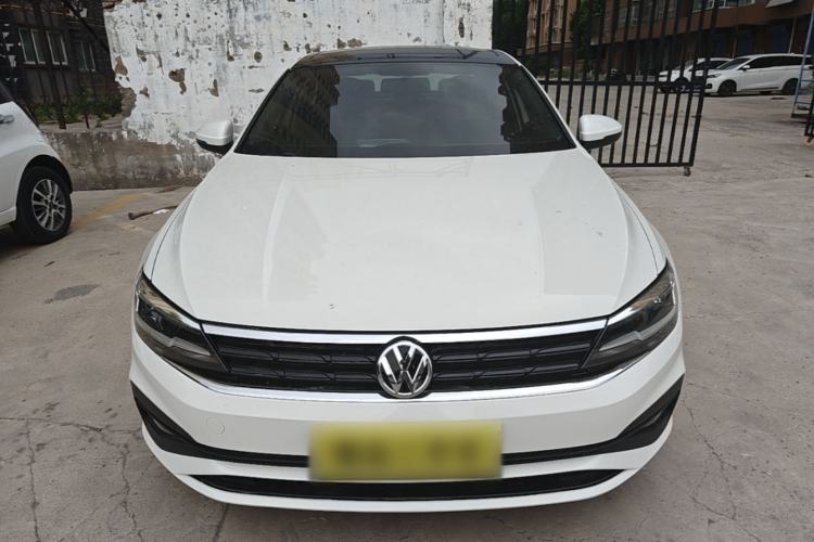 Used Volkswagen Lamando 2019 230TSI DSG Fashion Edition China VI Front