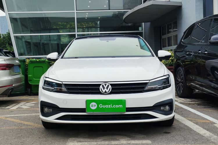 Used Volkswagen Lamando 2019 230TSI DSG Fashion Edition China VI Front