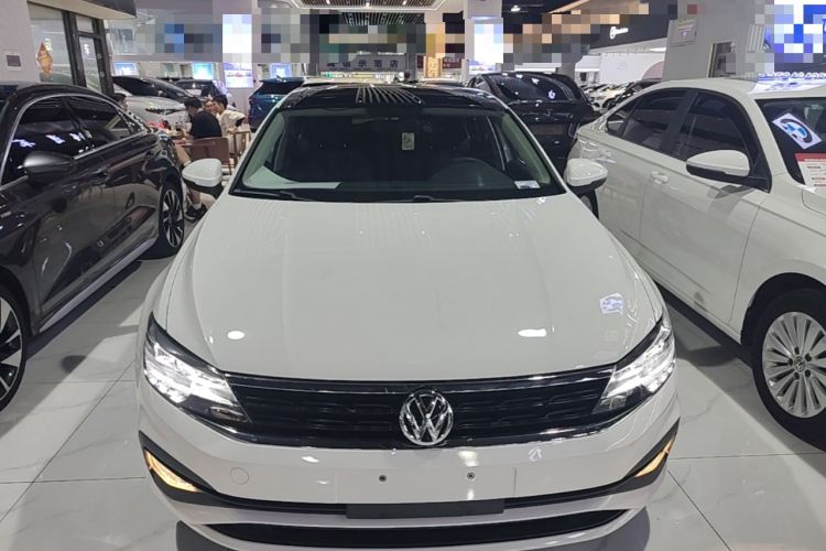 Used Volkswagen Lamando 2019 230TSI DSG Vision Edition China VI Standard Front