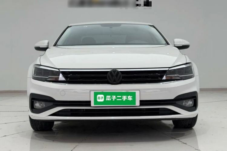 Used Volkswagen Lamando 2019 230TSI DSG Fashion Edition China VI Front