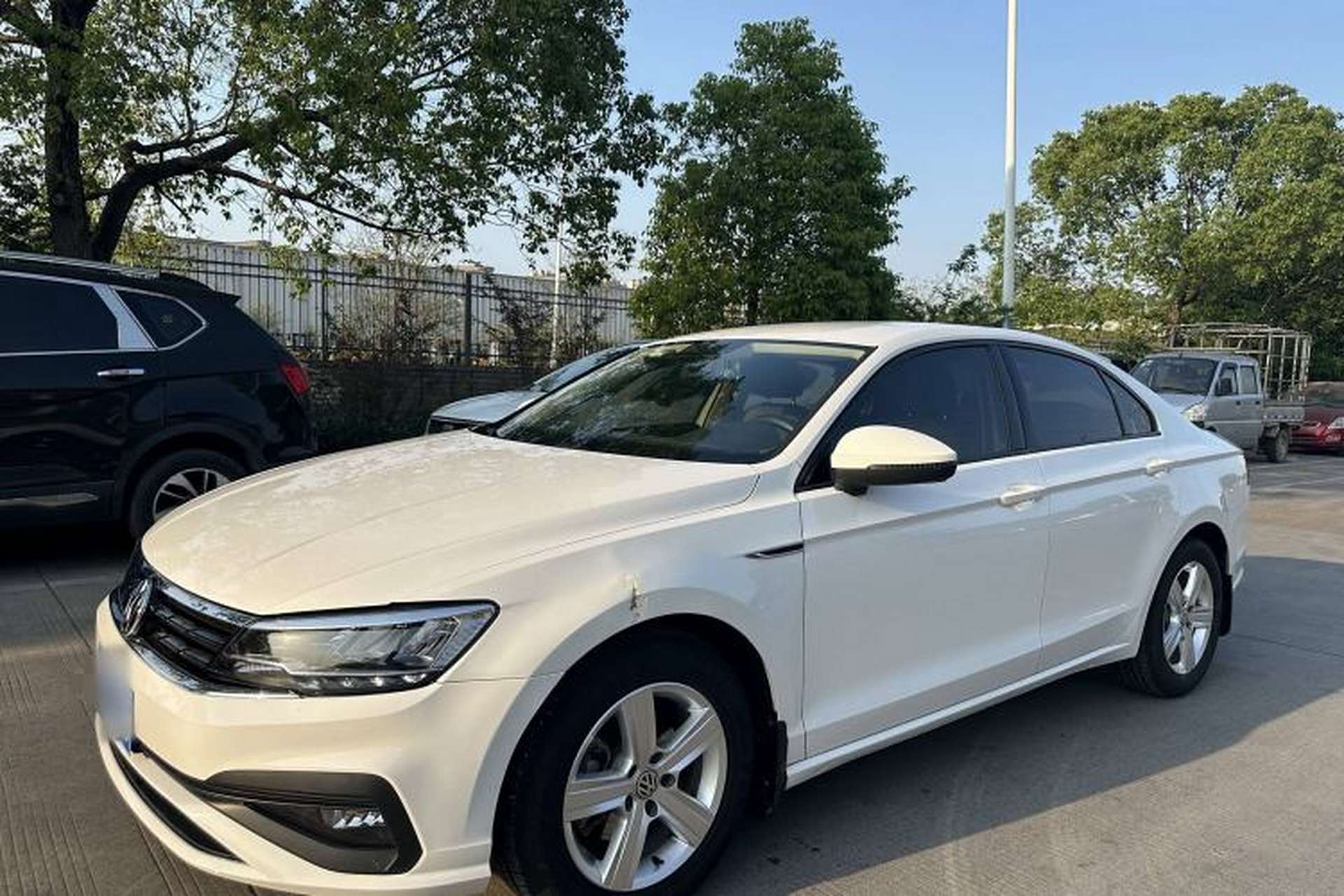 Used Volkswagen Lamando 2019 230TSI DSG Fashion Edition China VI Front Left 45 Deg