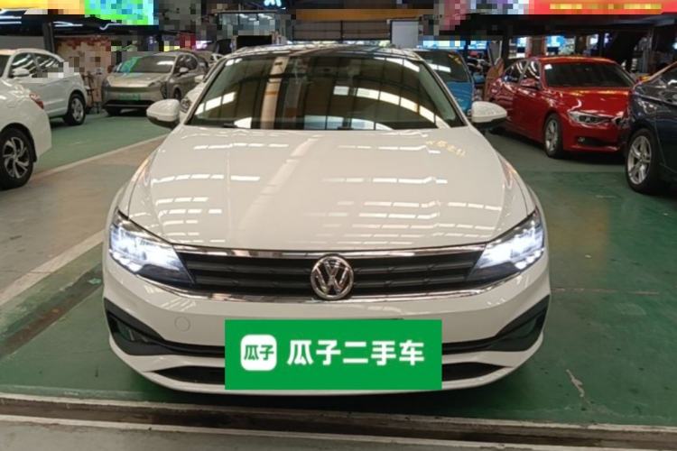 Used Volkswagen Lamando 2019 230TSI DSG Fashion Edition China VI Front