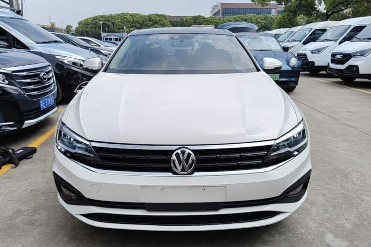 Used Volkswagen Lamando 2019 230TSI DSG Fashion Edition China V Standard Front