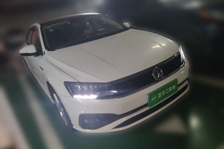 Used Volkswagen Lamando 2019 230TSI DSG Fashion Edition China VI Front Right 45 Deg