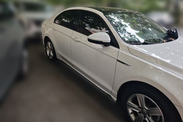 Used Volkswagen Lamando 2019 230TSI DSG Fashion Edition China VI Front Right 45 Deg
